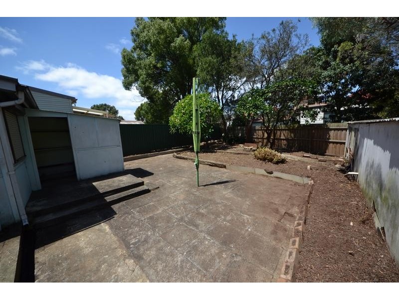 64 Wyatt Avenue, Regents Park NSW 2143