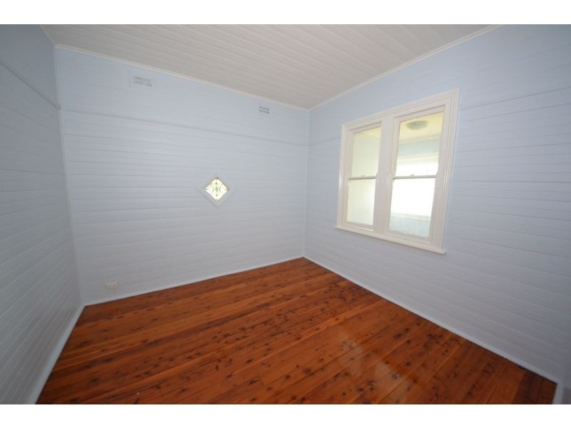 124 Kingsland Road, Regents Park NSW 2143