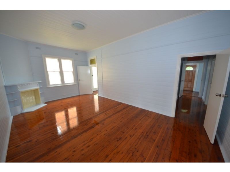 124 Kingsland Road, Regents Park NSW 2143