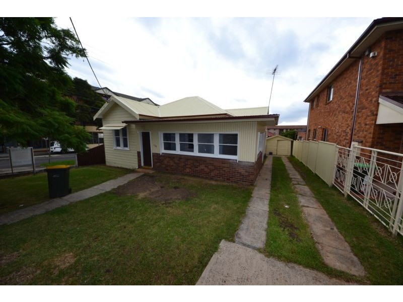 124 Kingsland Road, Regents Park NSW 2143