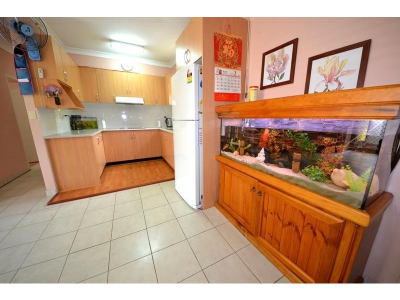 8/8 Edwin Street, Regents Park NSW 2143