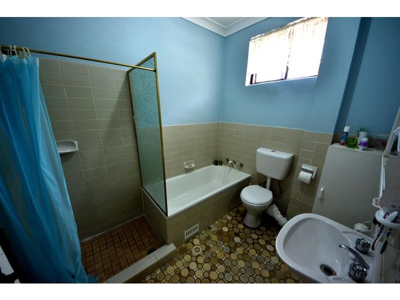 8/8 Edwin Street, Regents Park NSW 2143