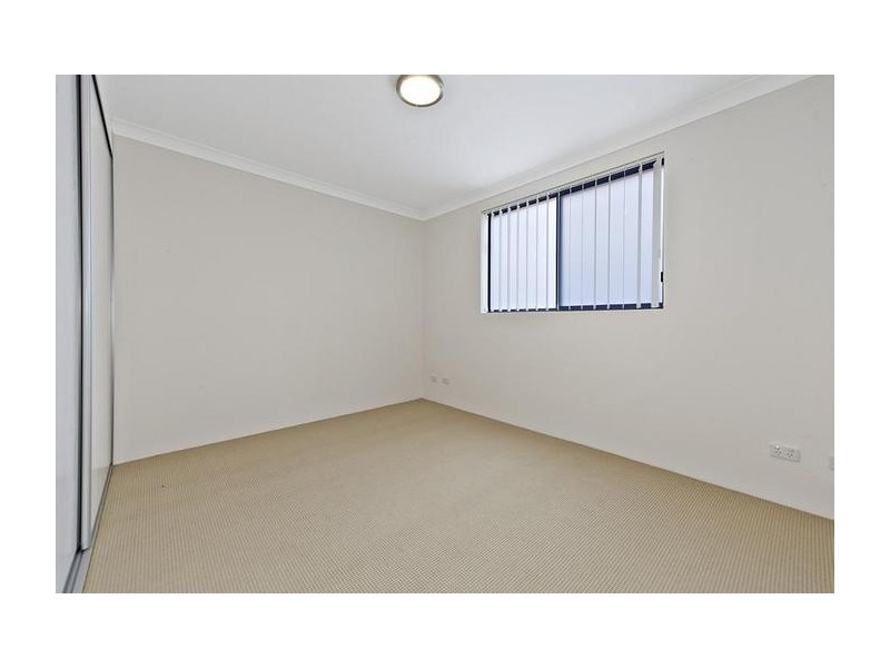 4/132 Woodburn Rd, Berala NSW 2141