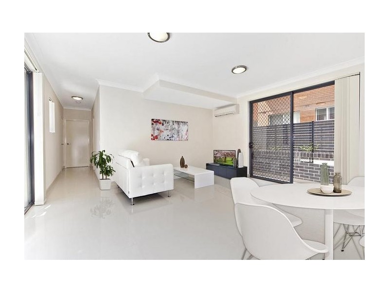 2/132 Woodburn Road, Berala NSW 2141