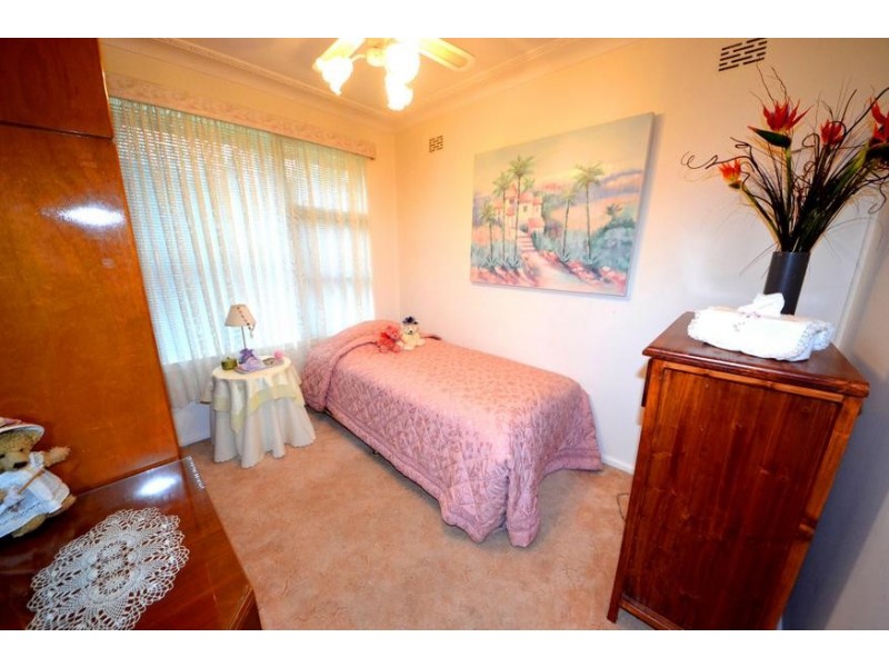 18 Hyde Park Road, Berala NSW 2141