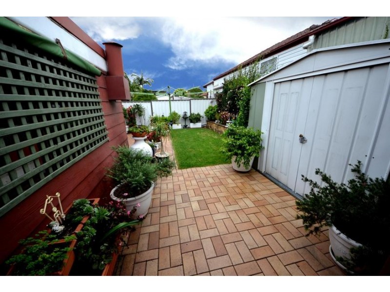 18 Hyde Park Road, Berala NSW 2141