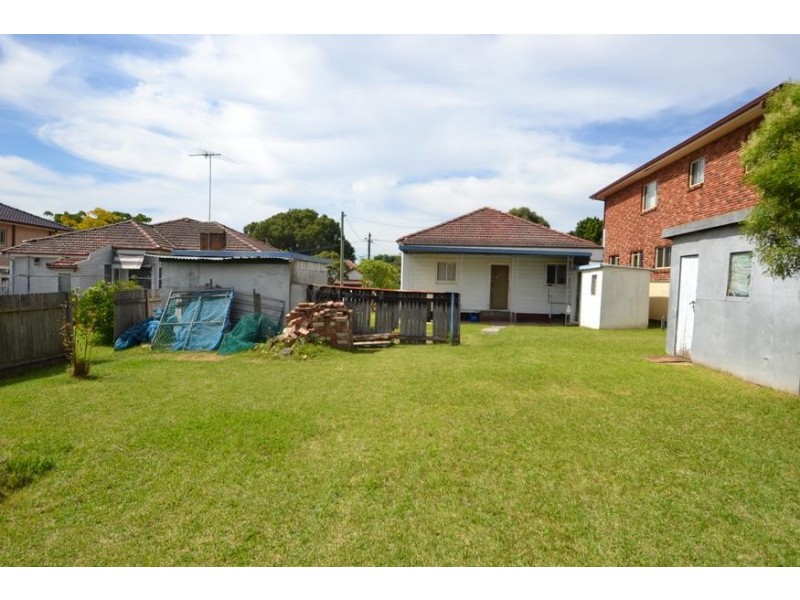 175 Harrow Road, Berala NSW 2141