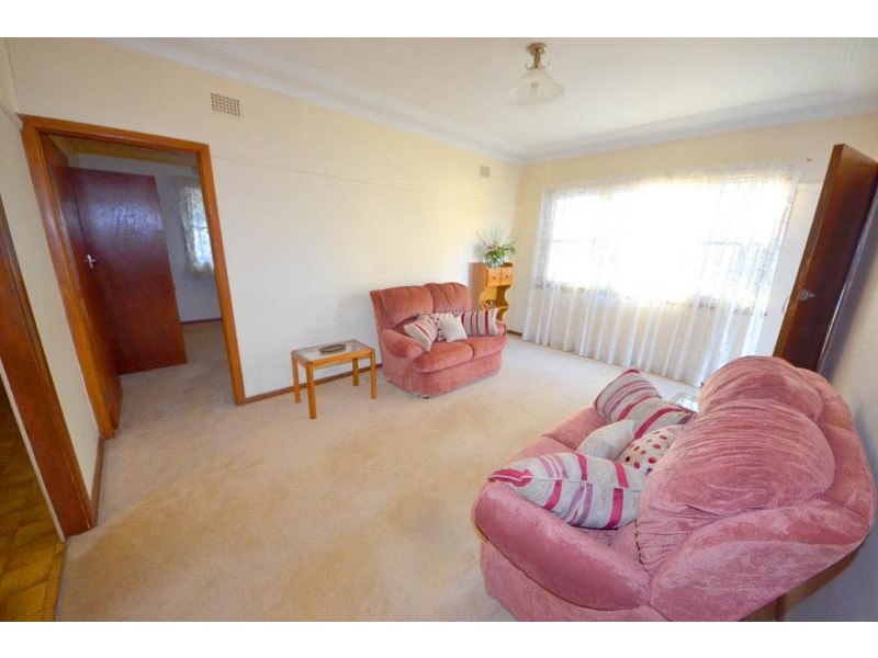 18 Bradley Avenue, Berala NSW 2141