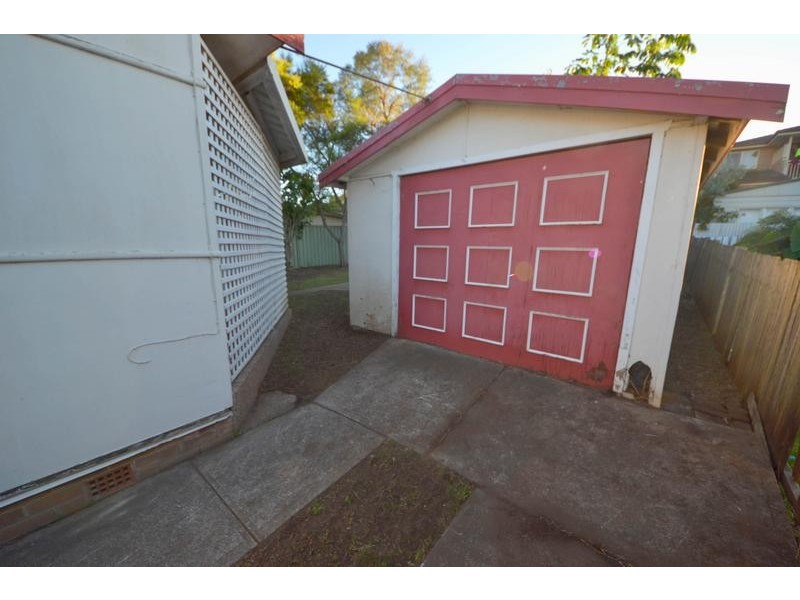 18 Bradley Avenue, Berala NSW 2141