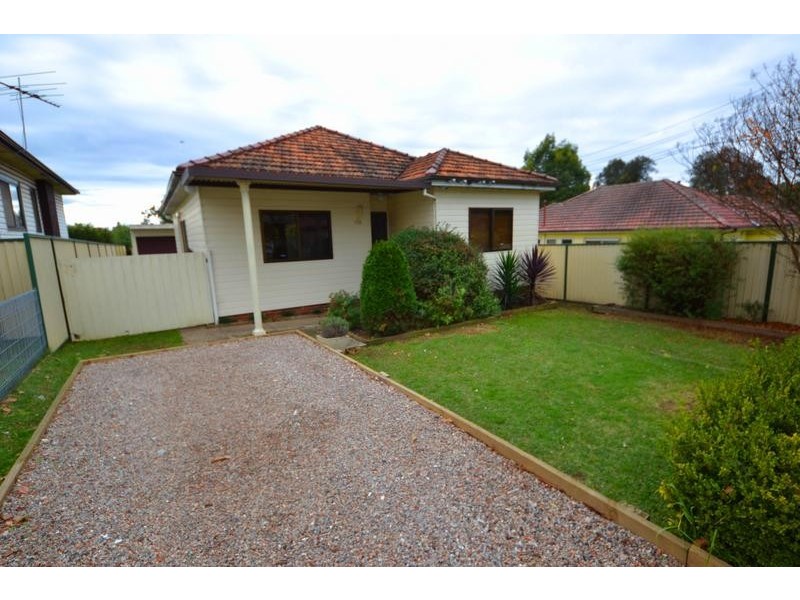 119 Amy Street, Regents Park NSW 2143