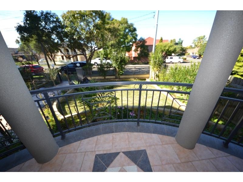 141 Harrow Road, Auburn NSW 2144