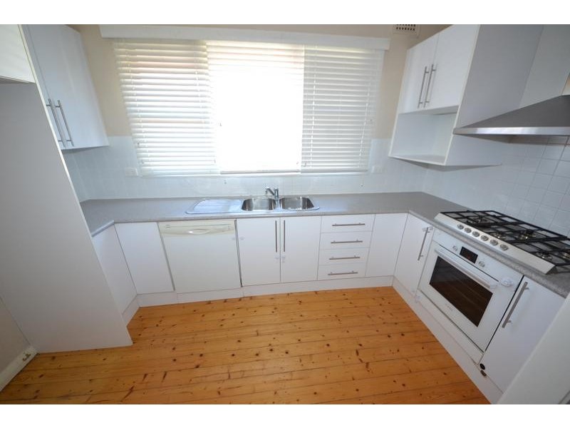 4 Larcombe Street *DEP*, Regents Park NSW 2143