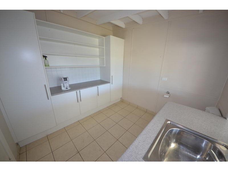 4 Larcombe Street *DEP*, Regents Park NSW 2143