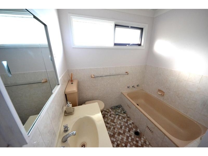 42 Monaro Street, Seven Hills NSW 2147