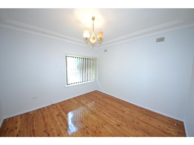 5 Leonie Crescent *APP*, Berala NSW 2141