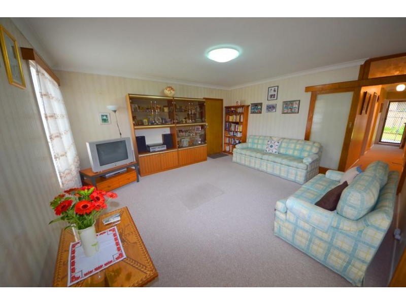 12 Dunbar Avenue, Regents Park NSW 2143