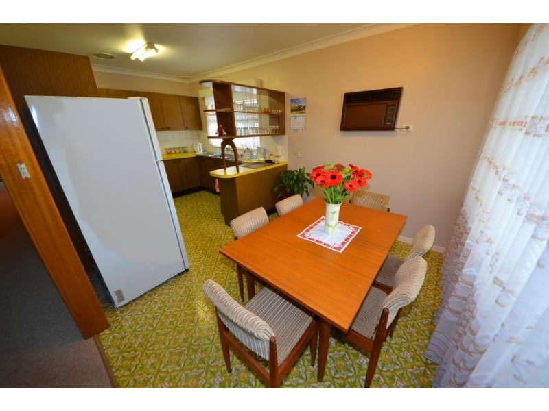 12 Dunbar Avenue, Regents Park NSW 2143