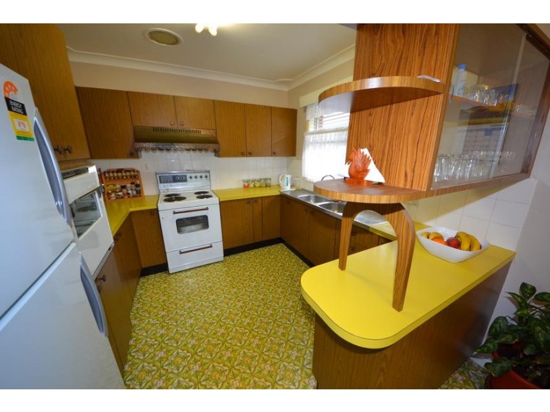 12 Dunbar Avenue, Regents Park NSW 2143