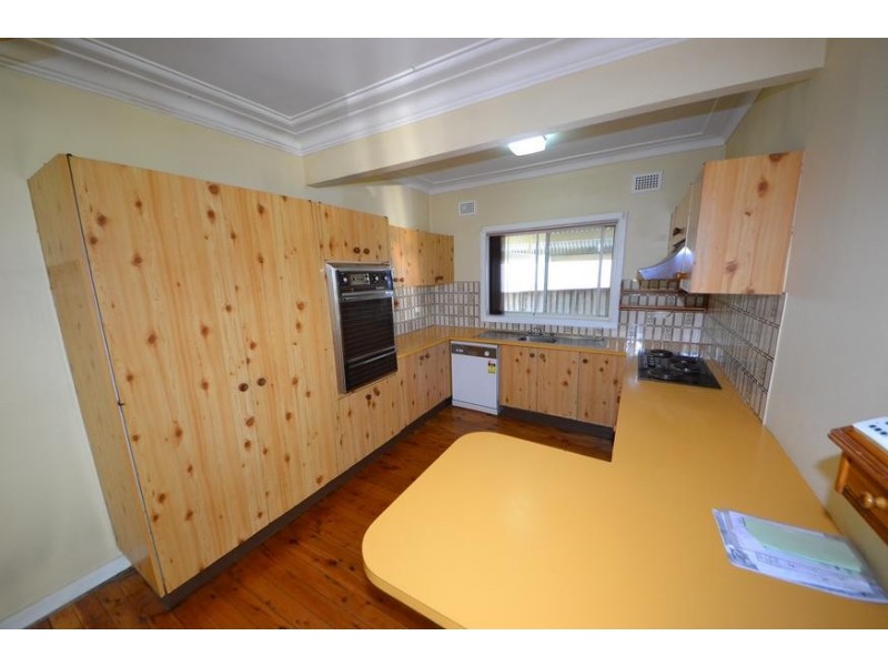 26 Clucas Rd *APP*, Regents Park NSW 2143