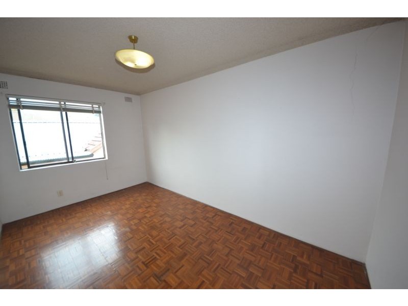 2/12 Derbyshire Road *APP*, Leichhardt NSW 2040