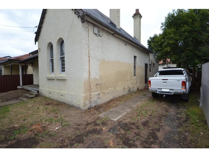 32 Woodburn Road, Berala NSW 2141