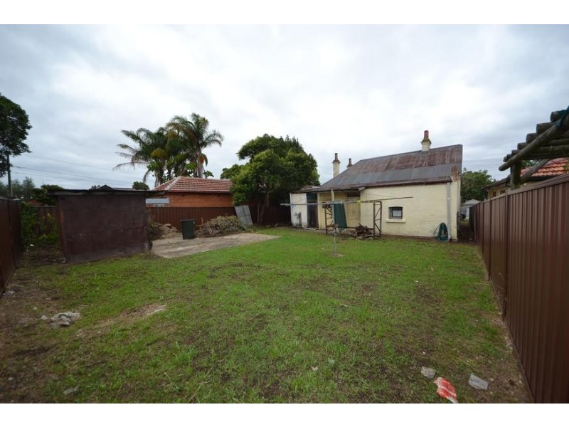 32 Woodburn Road, Berala NSW 2141