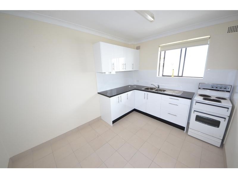 8/12 Derbyshire Road *APP*, Leichhardt NSW 2040