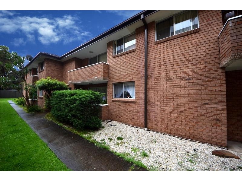 2/136 Woodburn Road, Berala NSW 2141