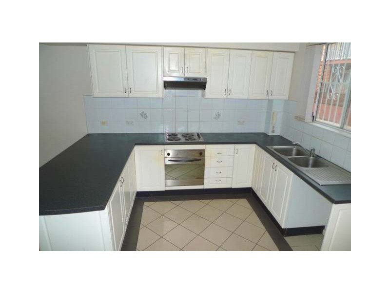 7/46 Amy Street, Regents Park NSW 2143