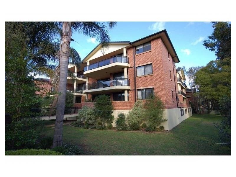 8/72 Constitution Road, Meadowbank NSW 2114