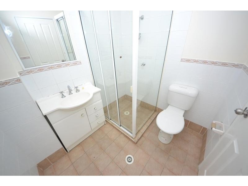 8/72 Constitution Road, Meadowbank NSW 2114