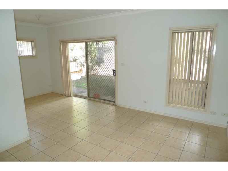 2/23 Waldron Road *APP*, Sefton NSW 2162