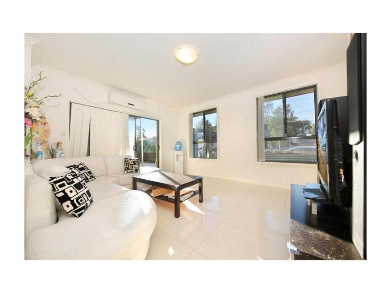 2/58 Oxford Street, Berala NSW 2141