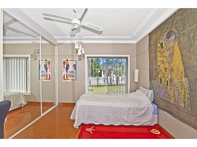 13 Smith Street, Regents Park NSW 2143