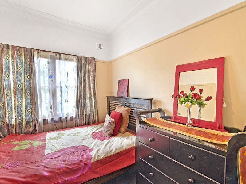 2 Leila Street, Berala NSW 2141