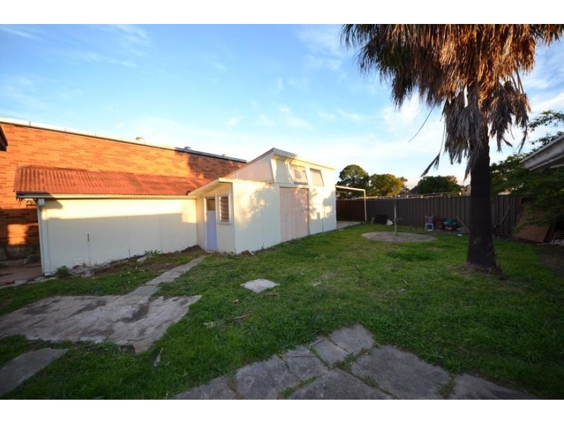 14 Rose Crescent *APP*, Regents Park NSW 2143
