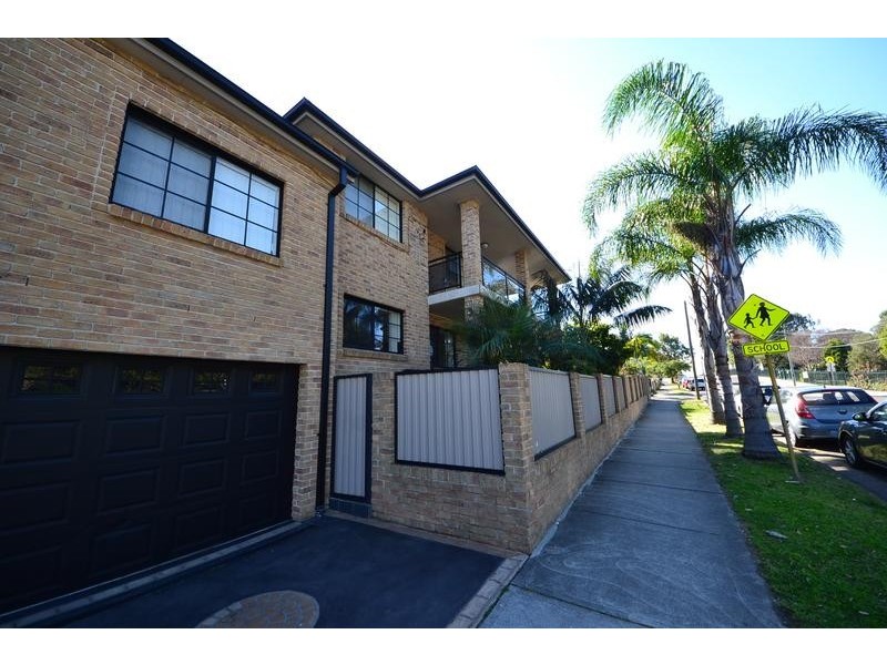 REAR/21 Clarke Street, Berala NSW 2141