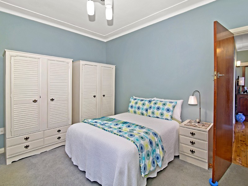 10 Kibo Road, Regents Park NSW 2143