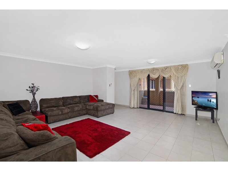 5/170 – 176 Greenacre Road, Bankstown NSW 2200