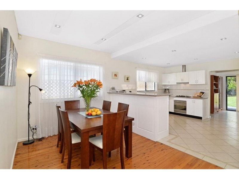 8 Wilga Street, Regents Park NSW 2143