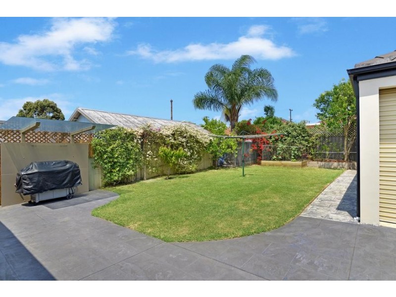 8 Wilga Street, Regents Park NSW 2143
