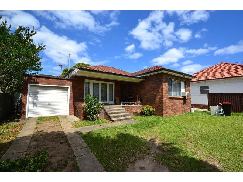 73 Regent Street, Regents Park NSW 2143