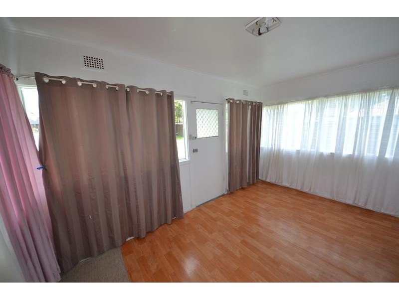 73 Regent Street, Regents Park NSW 2143