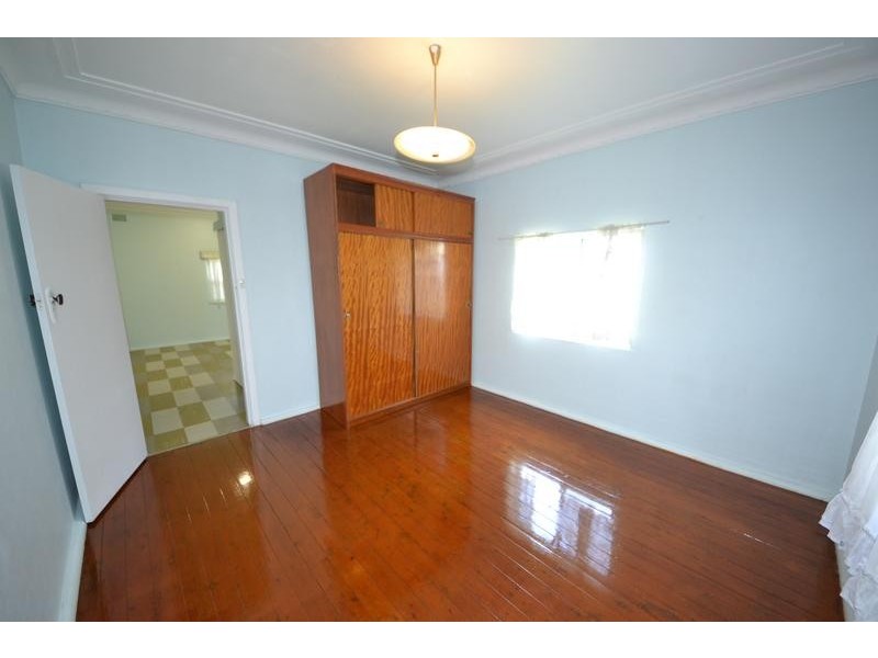 73 Regent Street, Regents Park NSW 2143