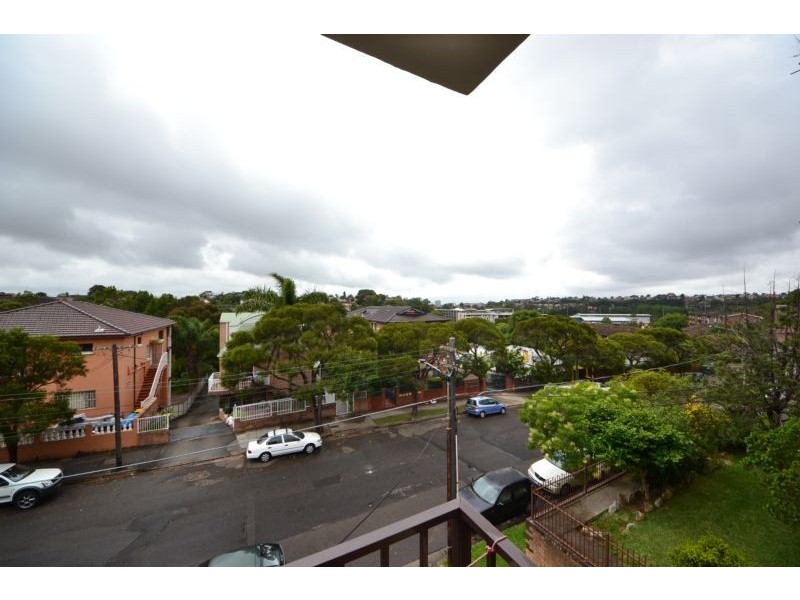 1/22 Glen Street *DEP*, Marrickville NSW 2204