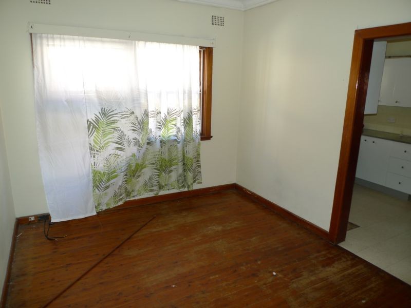 68 Amy Street *APP*, Regents Park NSW 2143