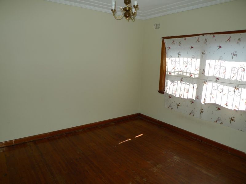 68 Amy Street *APP*, Regents Park NSW 2143