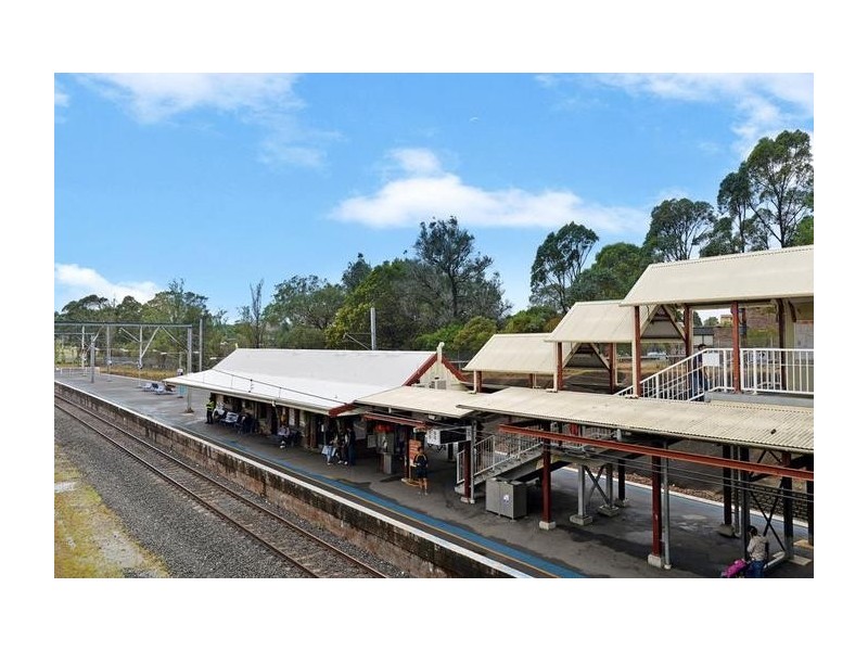 4 Berry Street *APP*, Regents Park NSW 2143