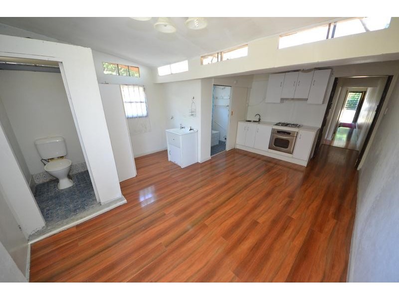 90 Woodburn Road *DEP*, Berala NSW 2141