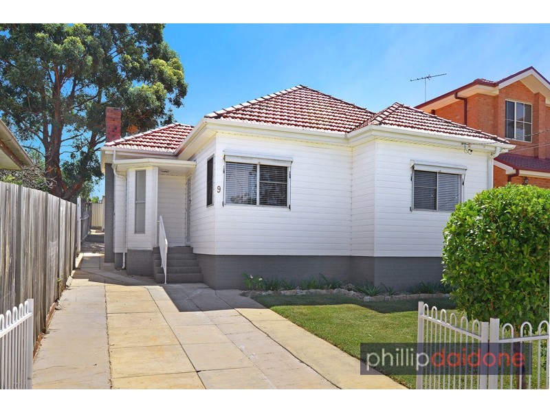 9 Larcombe Street, Regents Park NSW 2143
